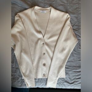 Aritzia Babaton V neck button cardigan